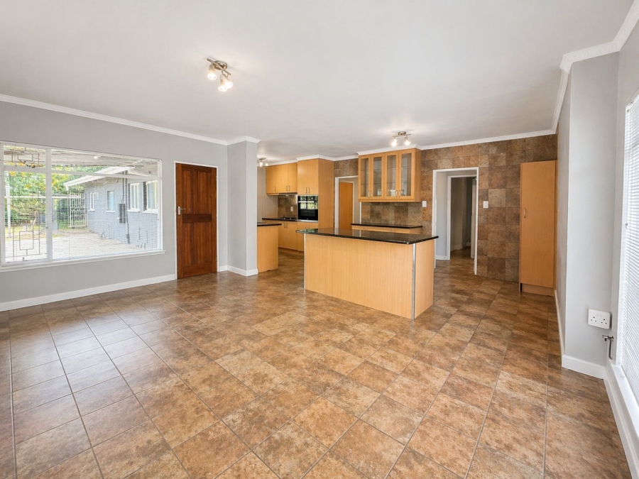 5 Bedroom Property for Sale in Bayswater Free State